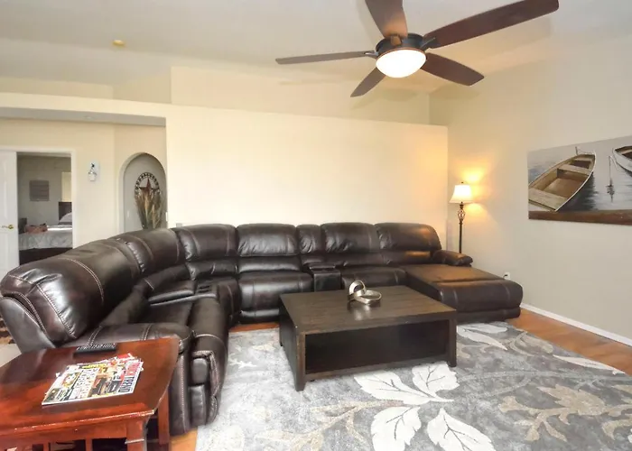 Trendy Southside Beauty With Rv Access Dom wakacyjny
